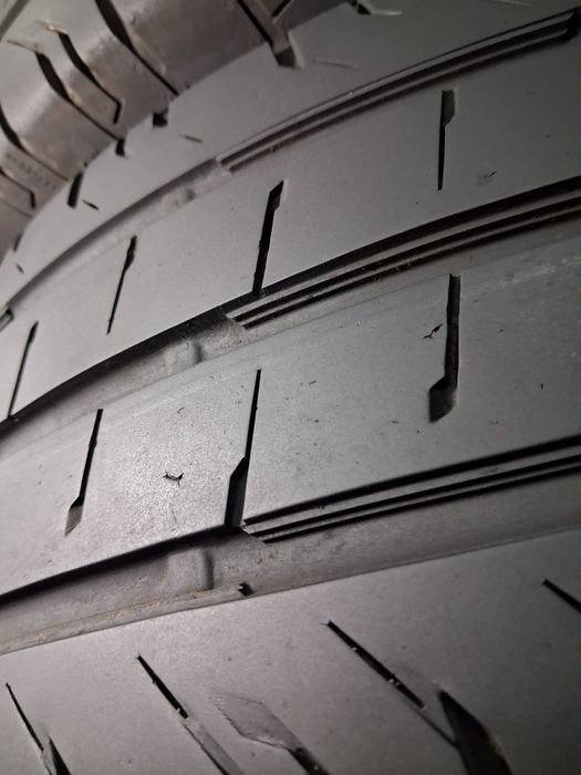 ШИНЫ Б/У 215/65 R16C Continental ContiVanContact 200