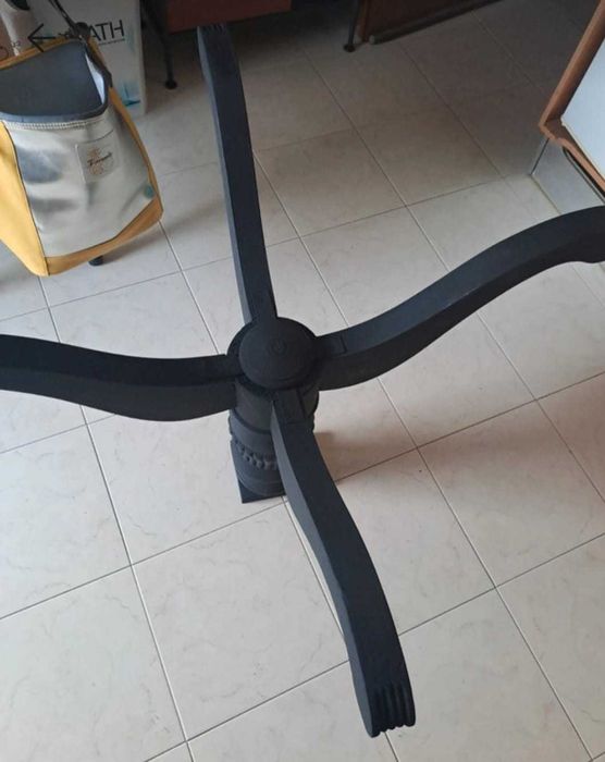 Pés para mesa com tampo redondo