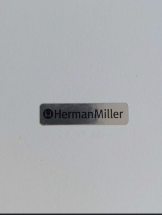 Mesa Herman Miller interior exterior cozinha quadrada branca 80x80x73.  €185