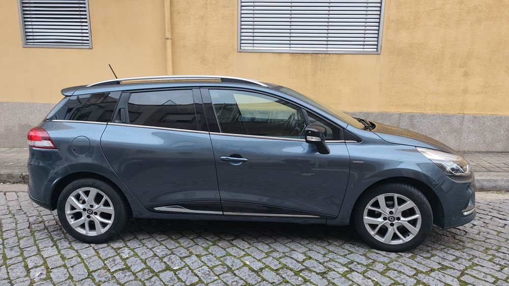 Clio Sporttourer 2019 com motor recém trocado