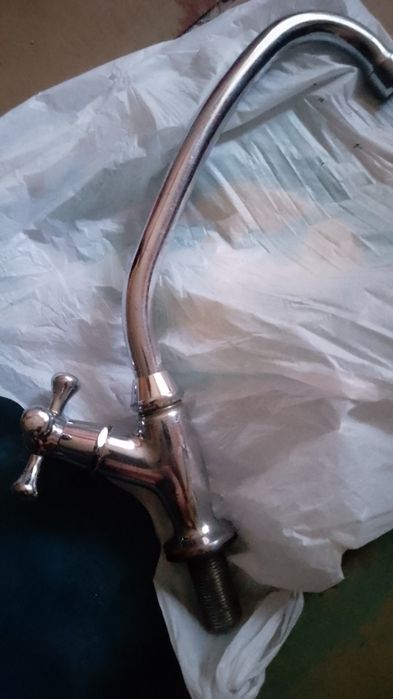 Продам три смесителя