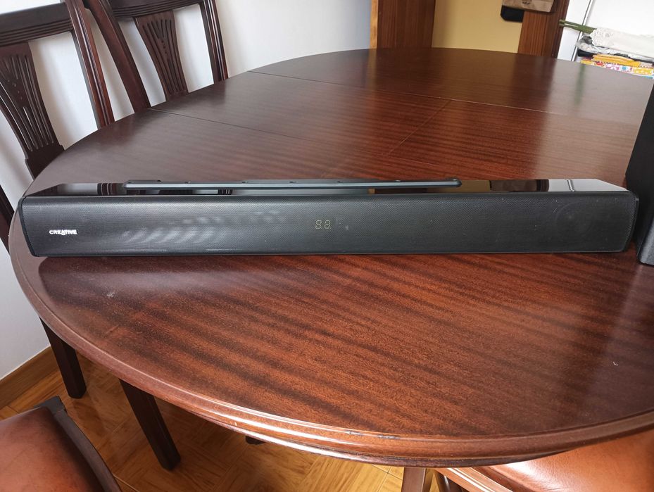 Colunas 2.1 (Soundbar) Creative Stage V2 (USB | Optical | HDMI ARC | AUX | Bluetooth)