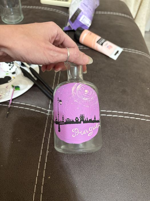 Ручний розпис на пляшках