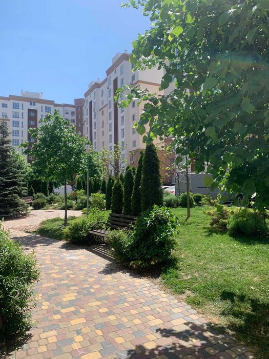Продаж приміщення ФАСАД 62м РемонтЖК Львівський Маєток