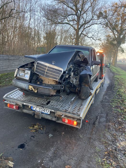 Autolaweta pomoc drogowa 24h/7 AUTOKASACJA usługi transportowe