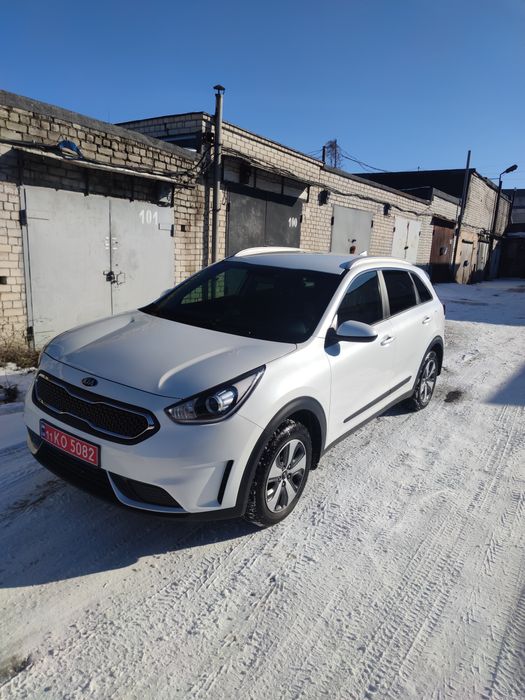 Продам Кia Niro 1.6 Гибрид 19г.в.