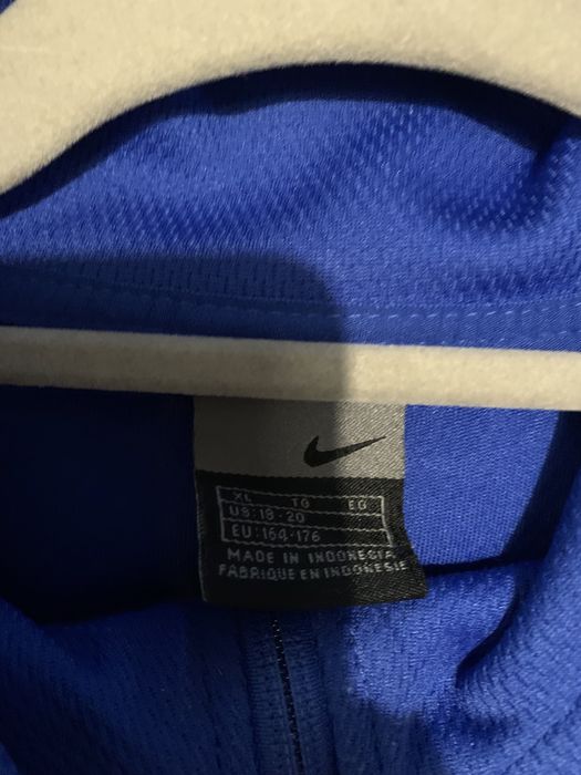 Casado vintage nike azul e preto