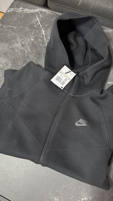 Nowa bluza Nike Tech Fleece w rozmiarze XS Black drill drillstyle