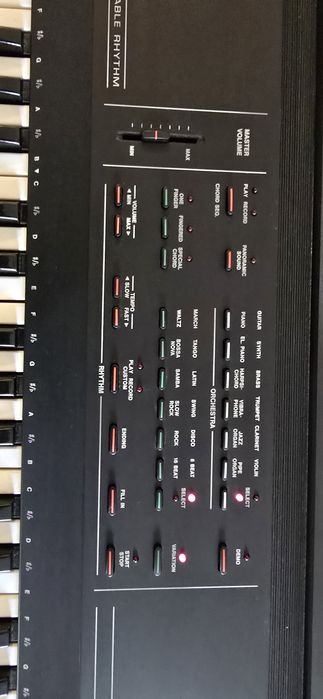 Piano Vintage FUJIAH F 2100