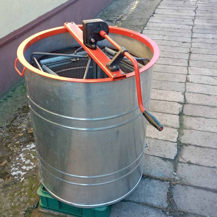 Продам медогонку