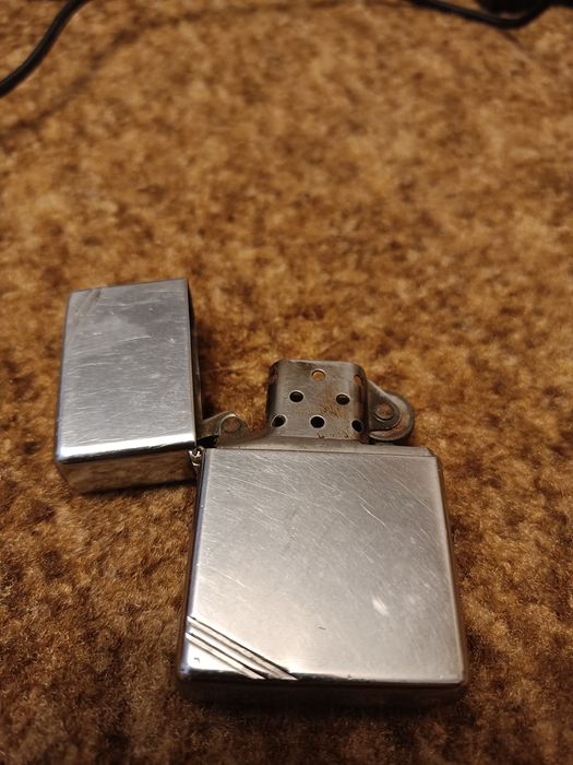 Паяльник ЭПСИ 50Вт и 65ВтЗажигалка бензиновая zippo