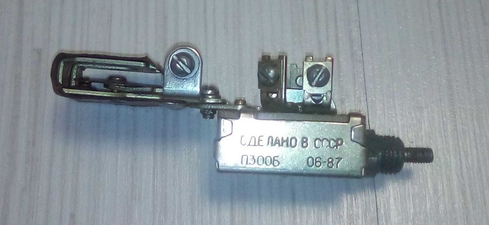 Переключатель света П300Б