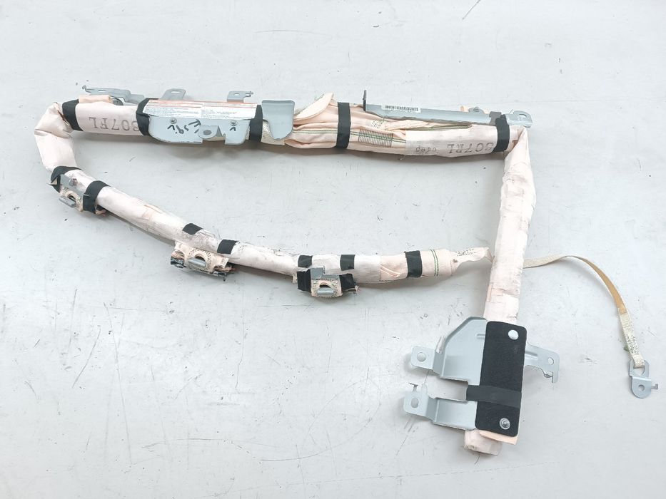 Cortina de airbag esquerda - NISSAN JUKE (F15) | 10 -