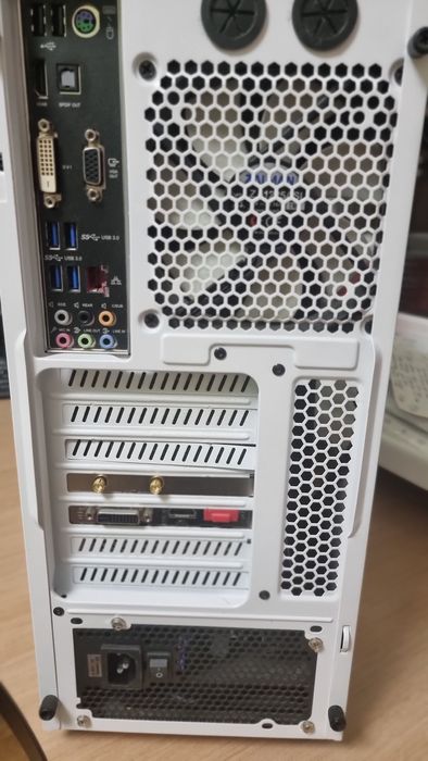 Переріс настільні комп'ютери