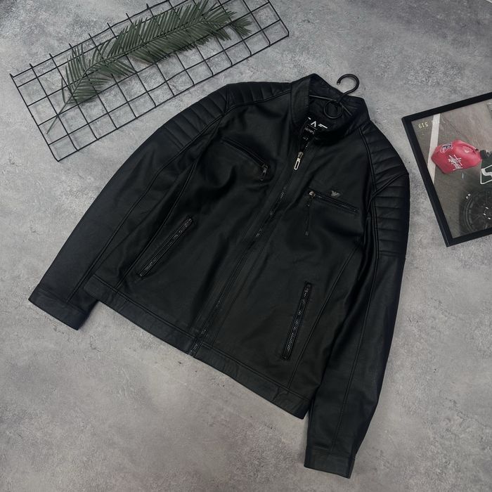 Чоловіча Шкірянка Emporio Armani