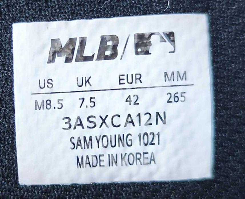 Кроссовки MLB Yankees Chunky Liner кроссовки р 42