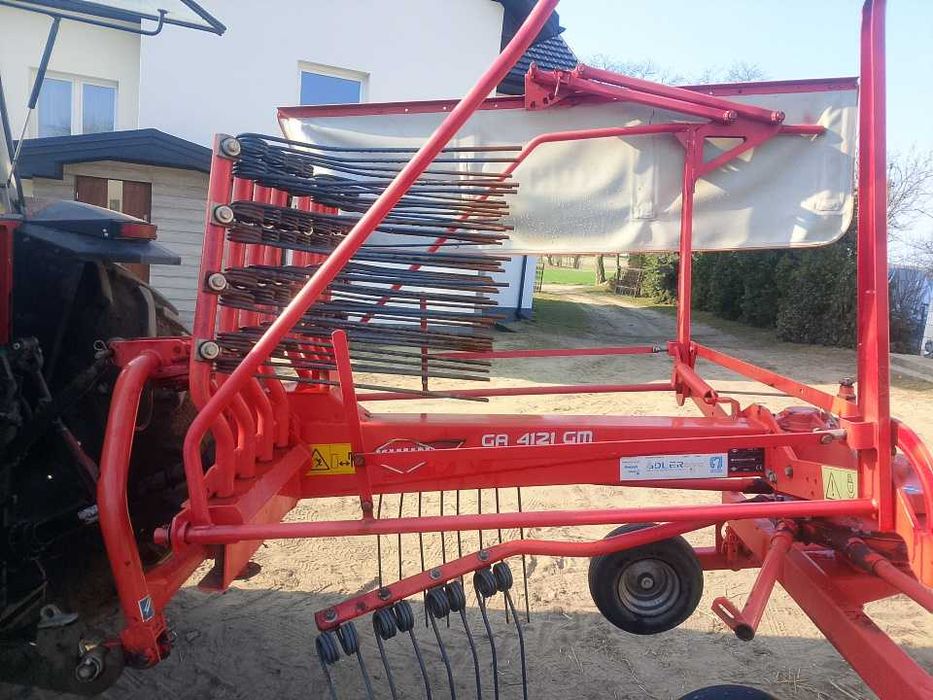 Zgrabiarka Kuhn GA 4121 GM