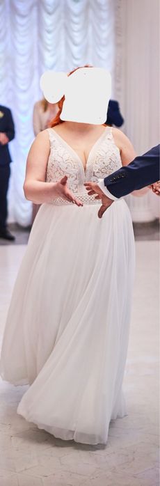 Elegancka suknia ślubna szyta na miarę
