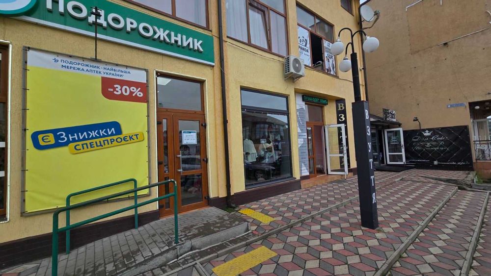 Комерційне приміщення  м.Глибока