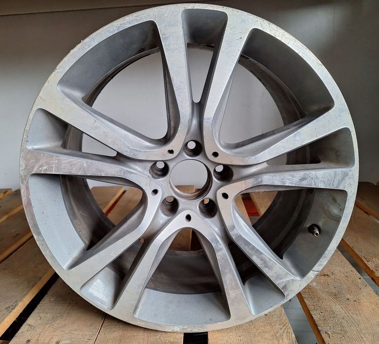FELGA ALUMINIOWA MERCEDES E-KLASA 9.5X19 ET48  A2124014902