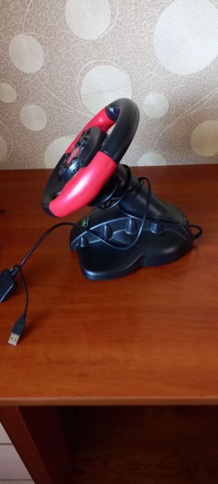 Руль ігровий з педалями