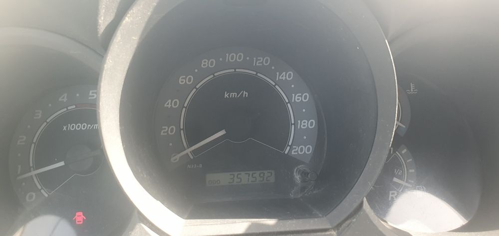 oyota Hilux 2.4 D-4D Cabine Dupla (5 Lugares) – 2008 – Nacional