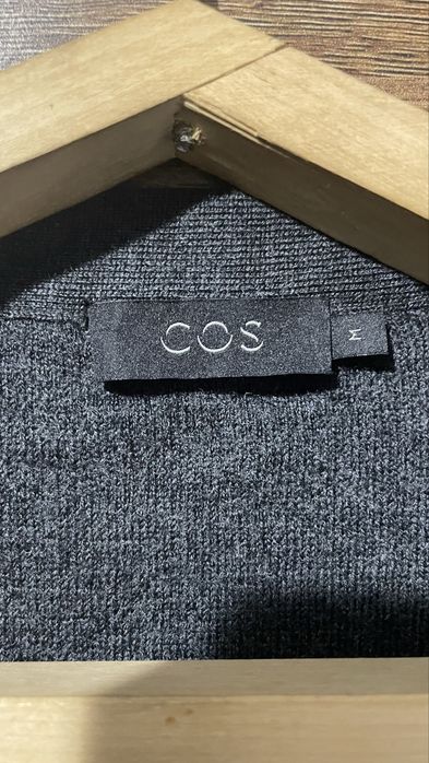 Кардиган COS 100%wool