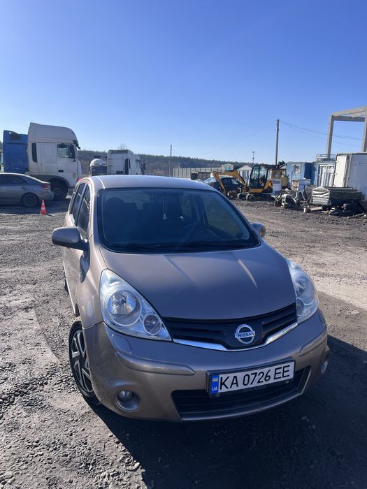 Продам авто Nissan Note