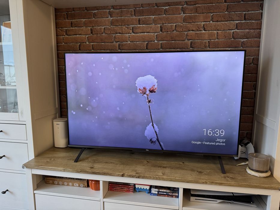 Televisão Smart TV TCL (QLED - 50”- 111 cm - 4K Ultra HD)