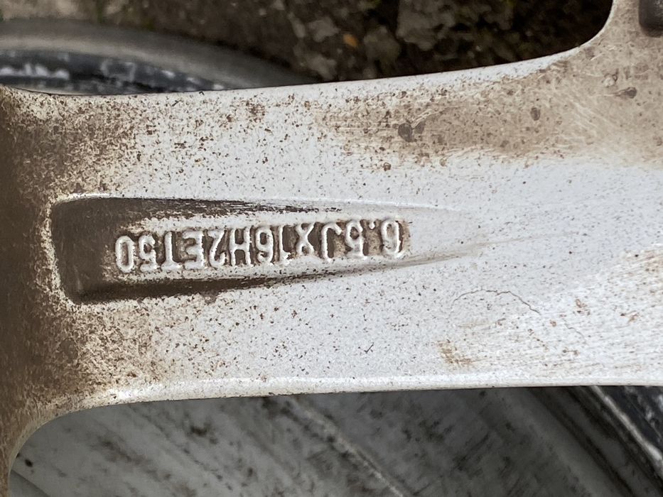 Диски  volkswagen R16 5/112 привезені з  Германии  не варені не криві