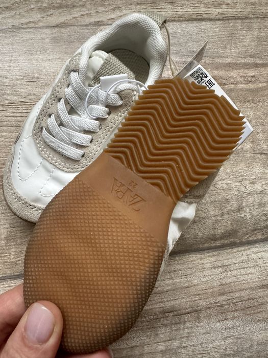 Кросівки Zara 22