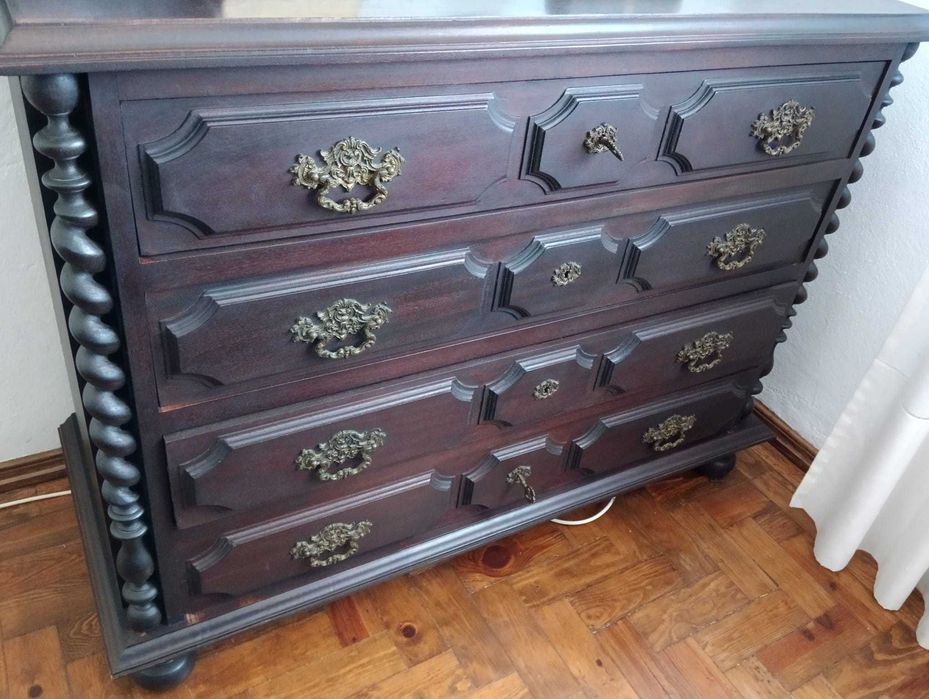 Mobília quarto antiga (estilo vintage)