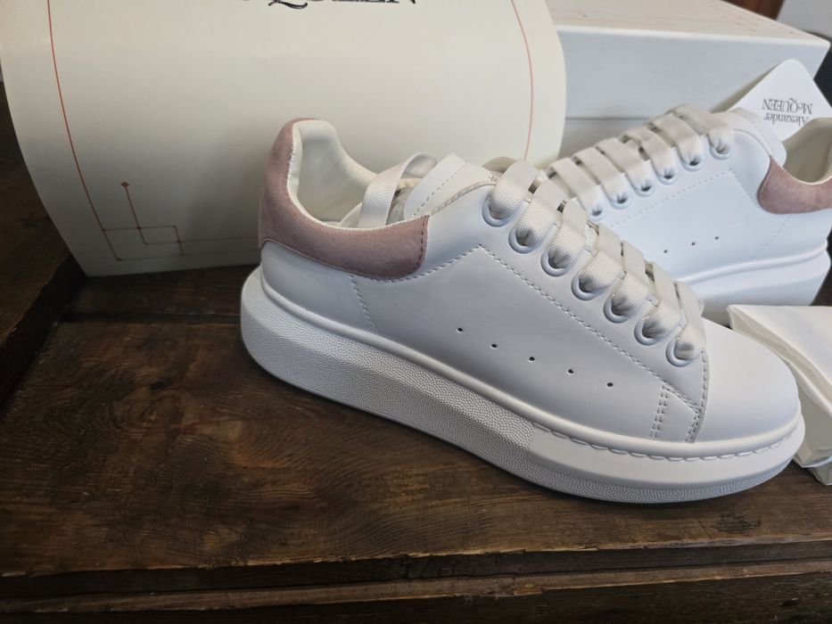 Alexander McQueen sneakersy