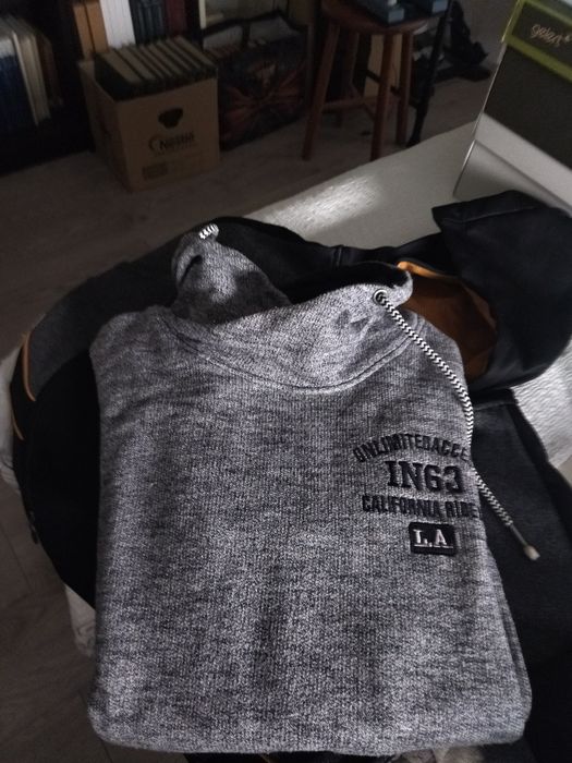 Roupa de rapaz tamanhos
