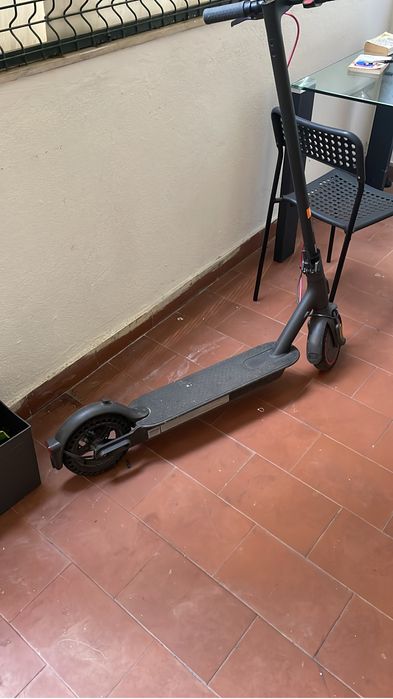 Trotinete eletrica nova