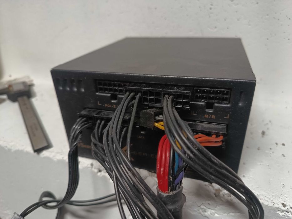 Zasilacz komputerowy Seasonic X-series 560W