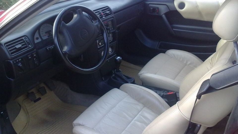 Opel  Calibra  2.0