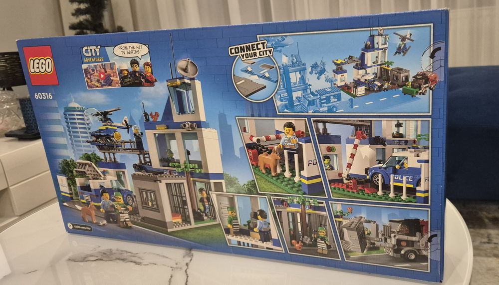 Lego City 60316 Posterunek policji