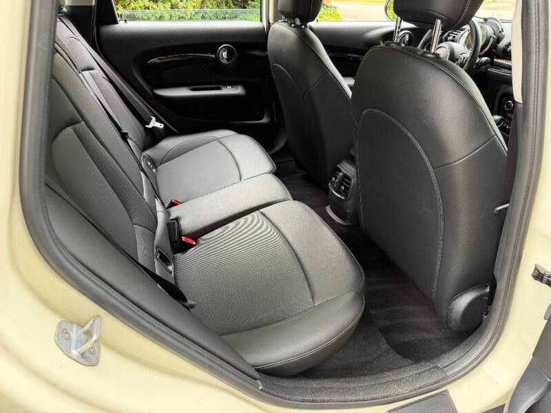 2019 MINI Clubman Cooper