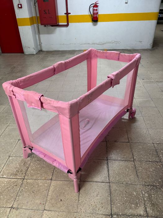 Cama portátil de bébé