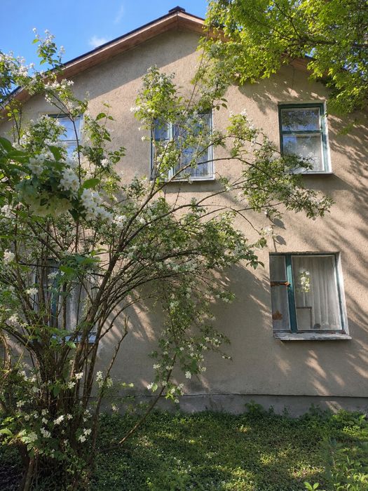 Продам будинок в селі мінімальне оформлення