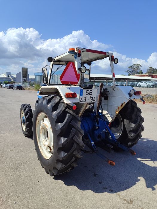 Trator Ford 4610 4x4