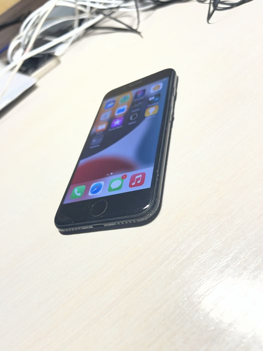 Iphone 7 32 Гб продам