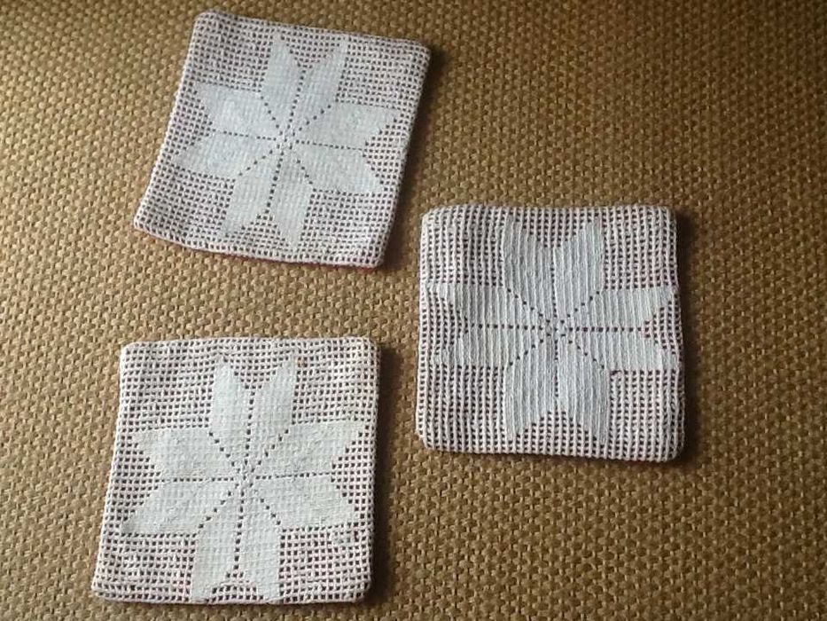 Peças com bordado de Nisa e em crochet com estrela