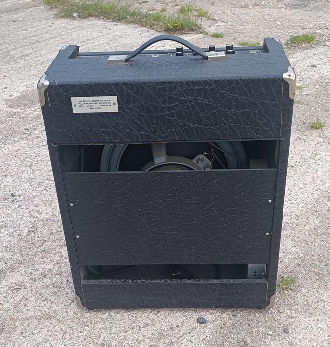 Wzmacniacz gitarowy typu combo Vermona Regent 60-2S
