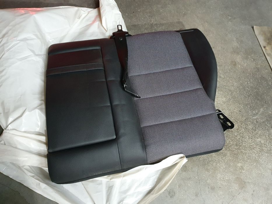 Banco traseiro Mercedes C250 Avantgart