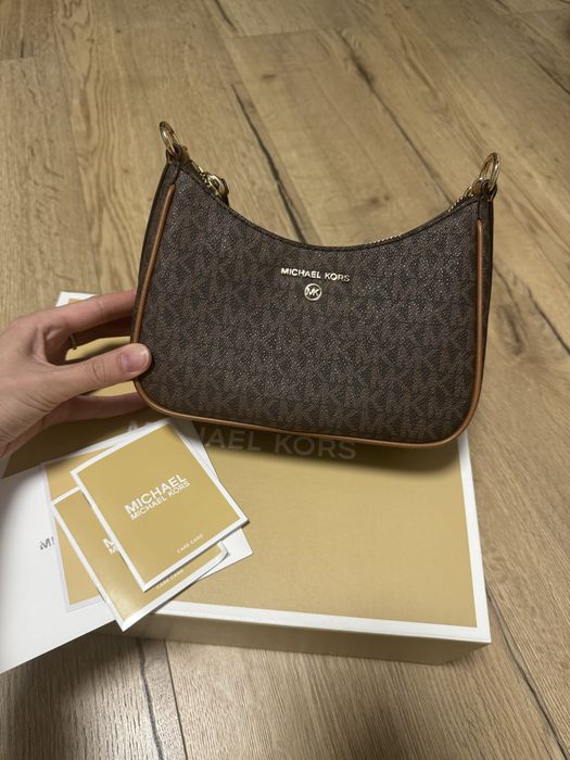Продам жіночу сумку Michael Kors