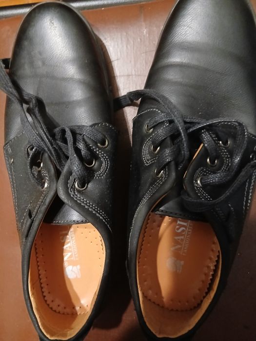 Мокасины на шнурках