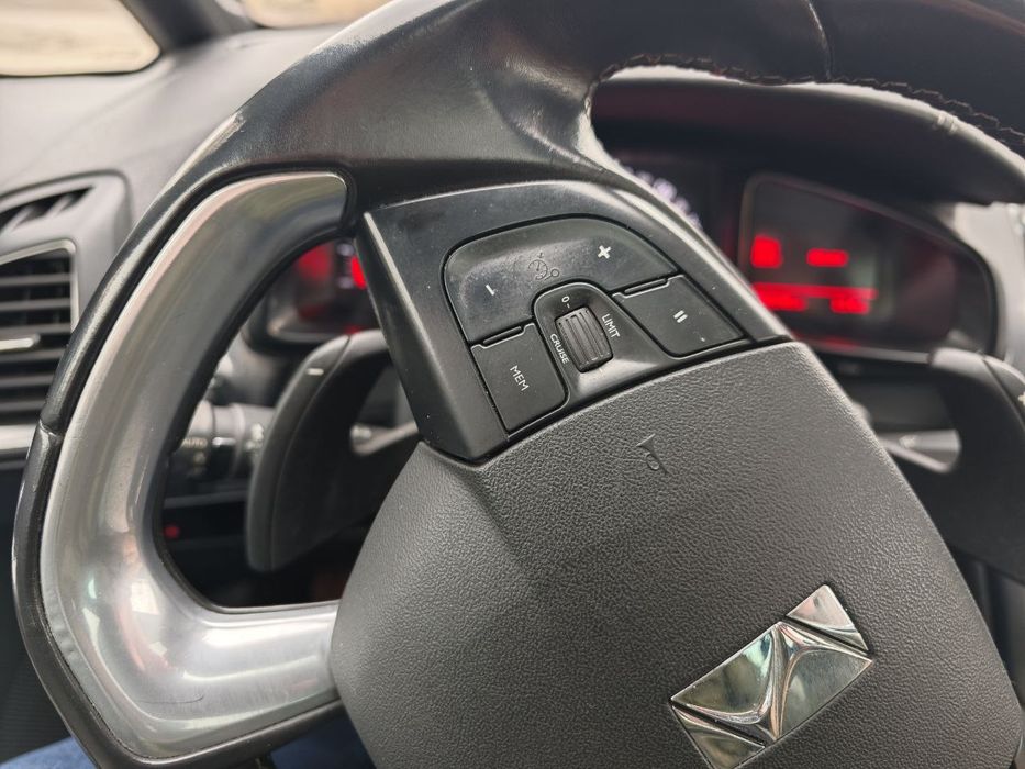 Citroen DS5 1,6 дизель 2013 р.в. шкіра