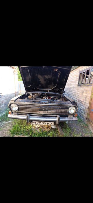 Автомобіль волга 24